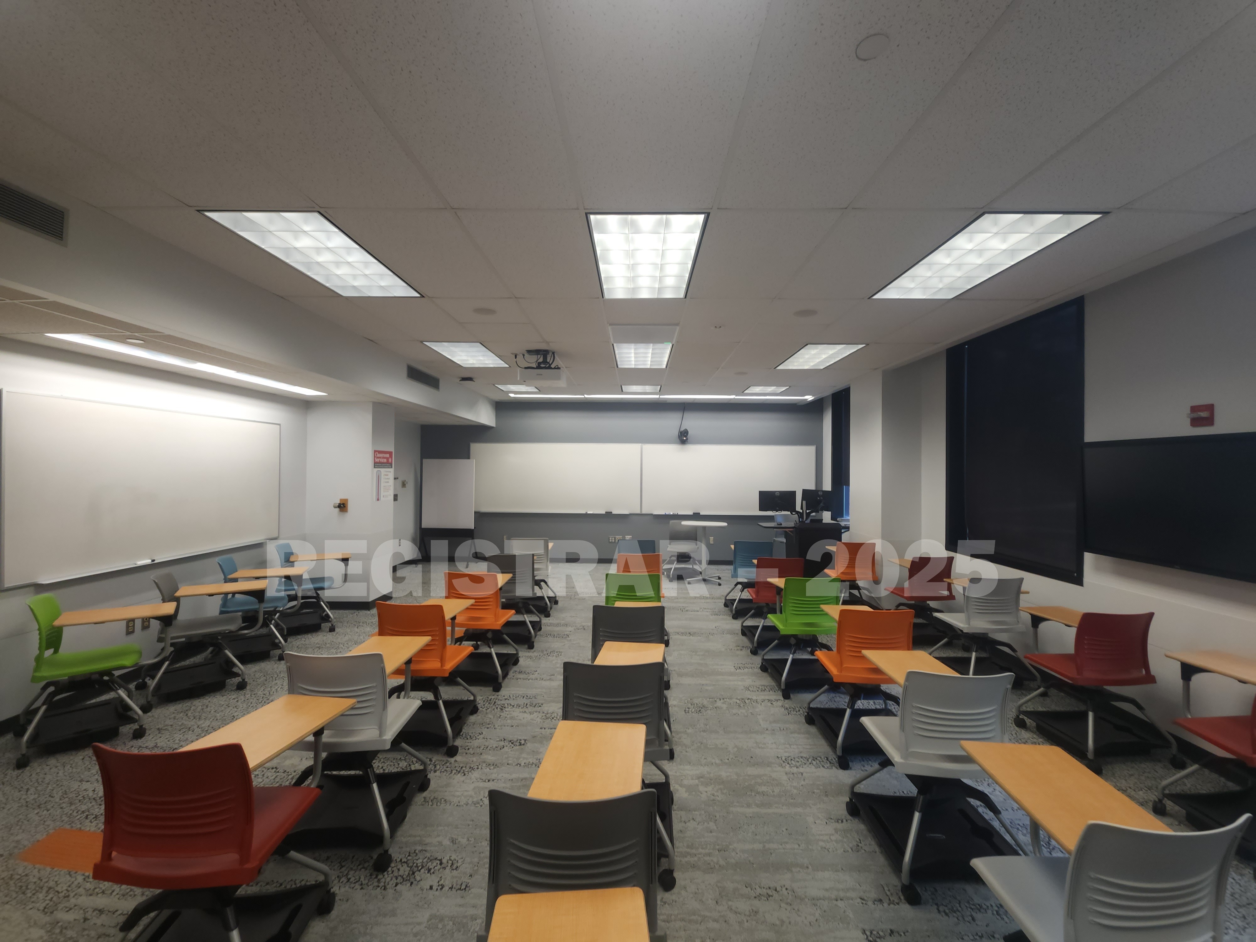 McPherson Chemical Lab room 1041 ultra wide view from the back of the room