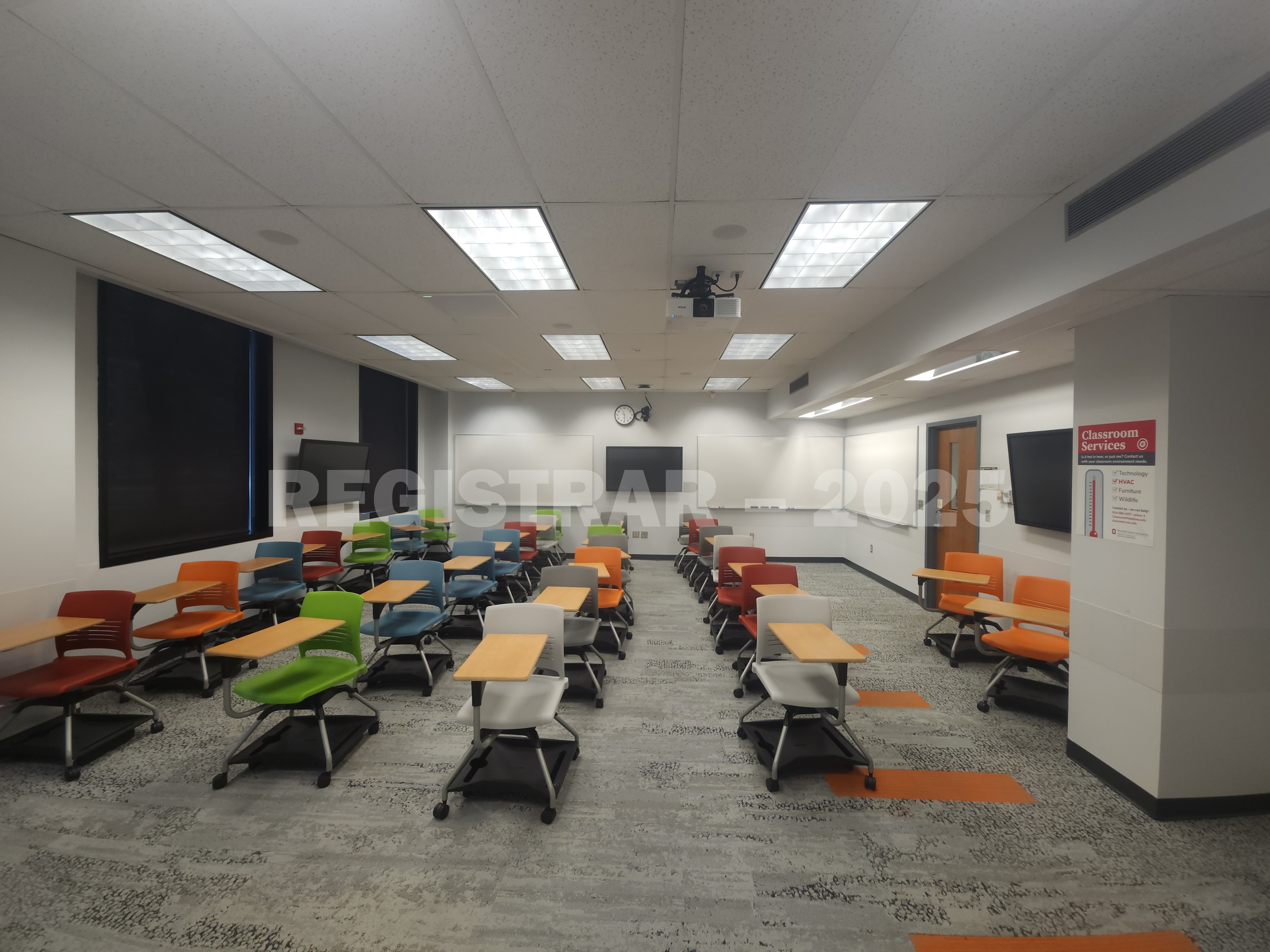 McPherson Chemical Lab room 1021 ultra wide view from the front of the room