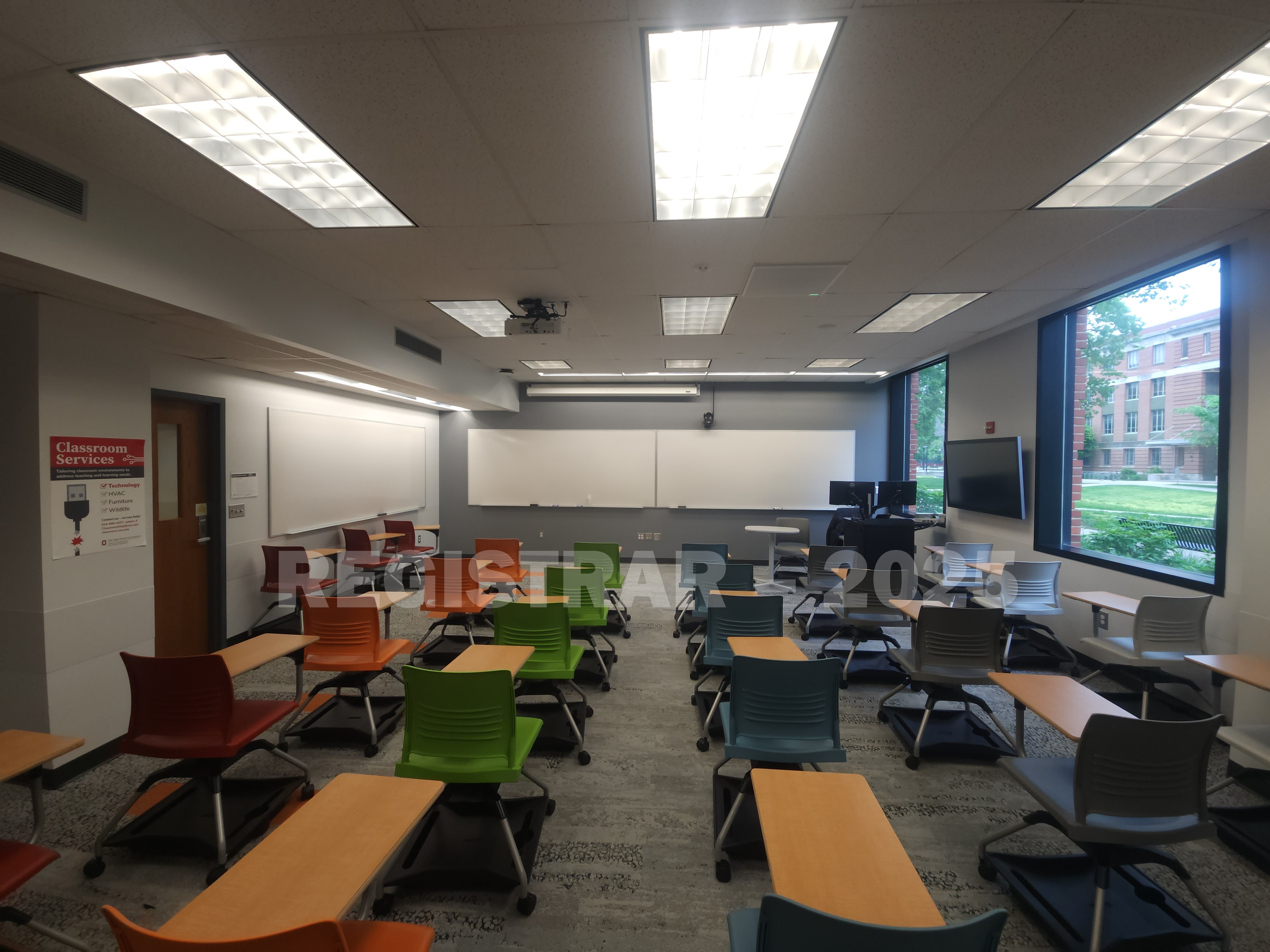 McPherson Chemical Lab room 1045 ultra wide view from the back of the room